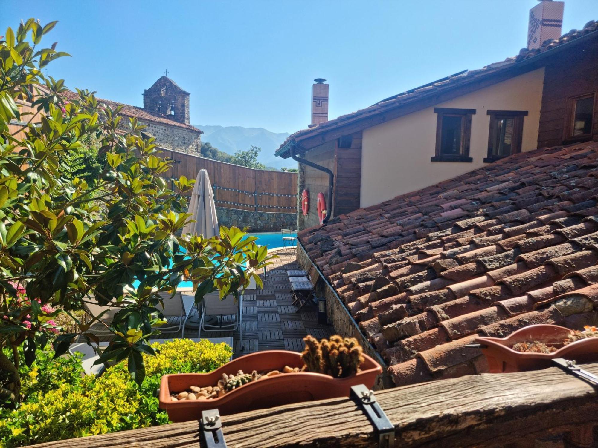 La Casa De Las Chimeneas Tudes Buitenkant foto